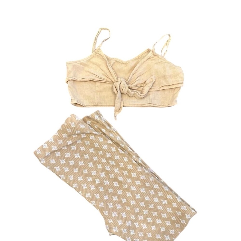 Aerie Lounge Set